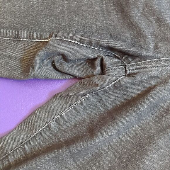 beloved NYDJ black skinny jeans - Picture 4 of 4